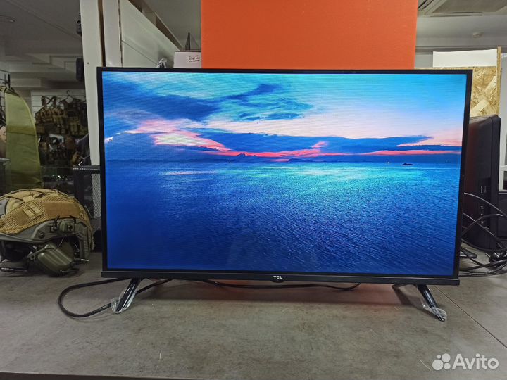 TCL 32(81) /SMART TV/Wi-Fi/нd (1366x768)