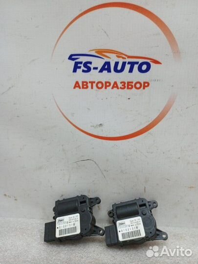 Сервопривод заслонок печки Ford Explorer SUV 3.5