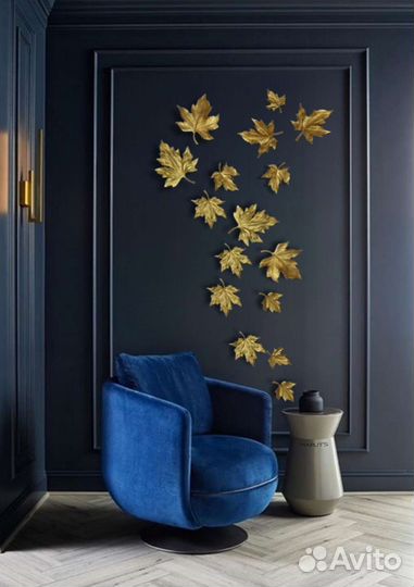 Панно кленовые листья