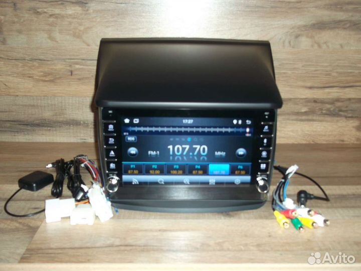 Магнитола Mitsubishi L200 Android с крутилками