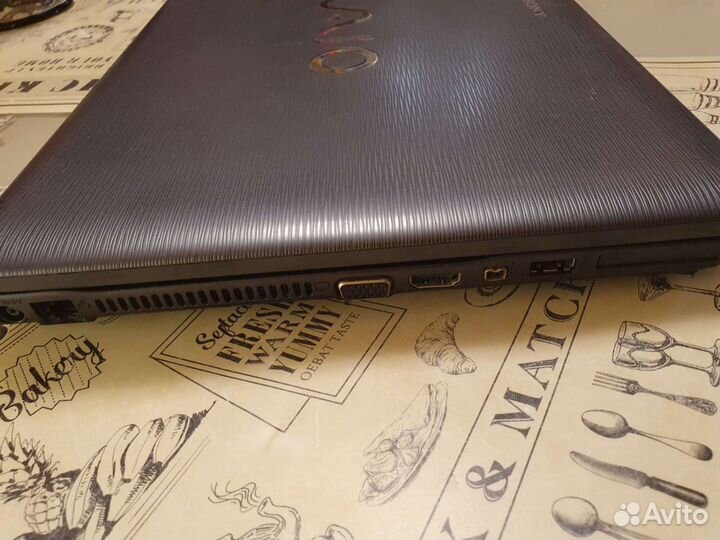 Ноутбук sony vaio 15