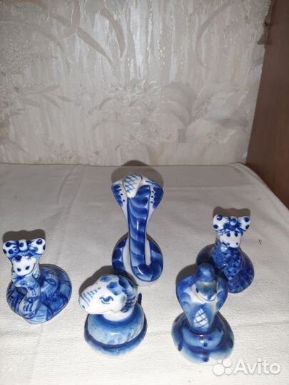 Гжельсие фигурки по гороскопу