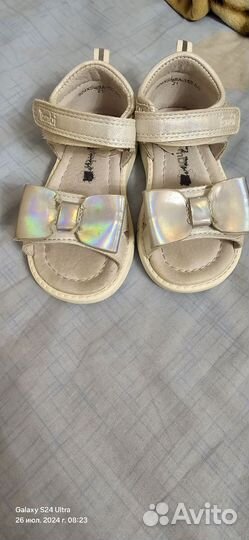 Сандалии для девочки 21 размер