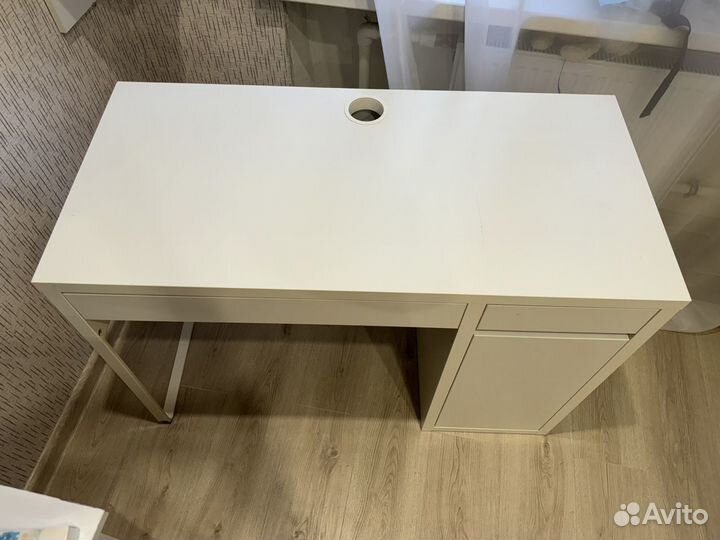 Стол письменный IKEA mikke