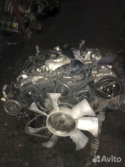 Двигатель VG30E Nissan Cedric Y31