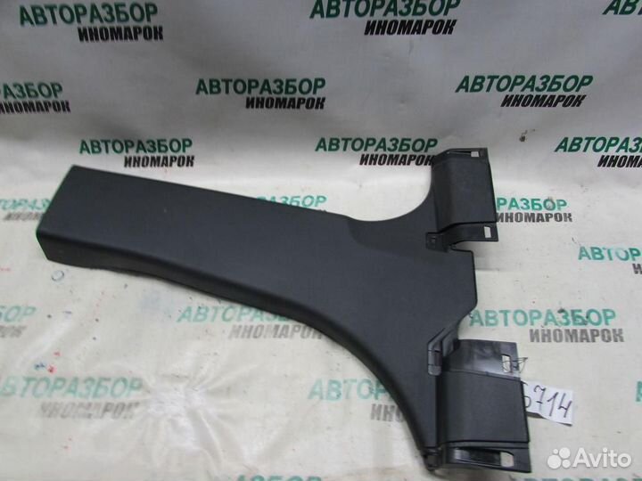 Обшивка стойки для Mitsubishi Outlander 3 2012