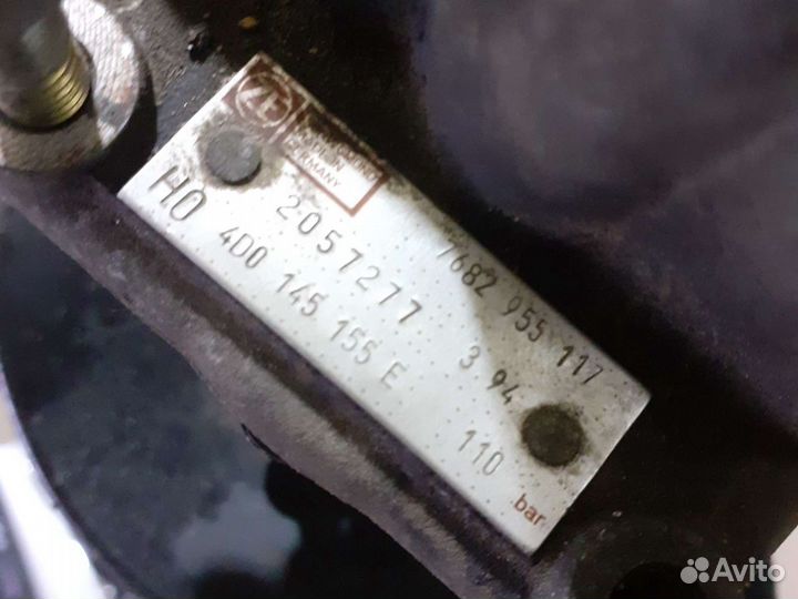 Насос гура Audi A8 D2 Passat