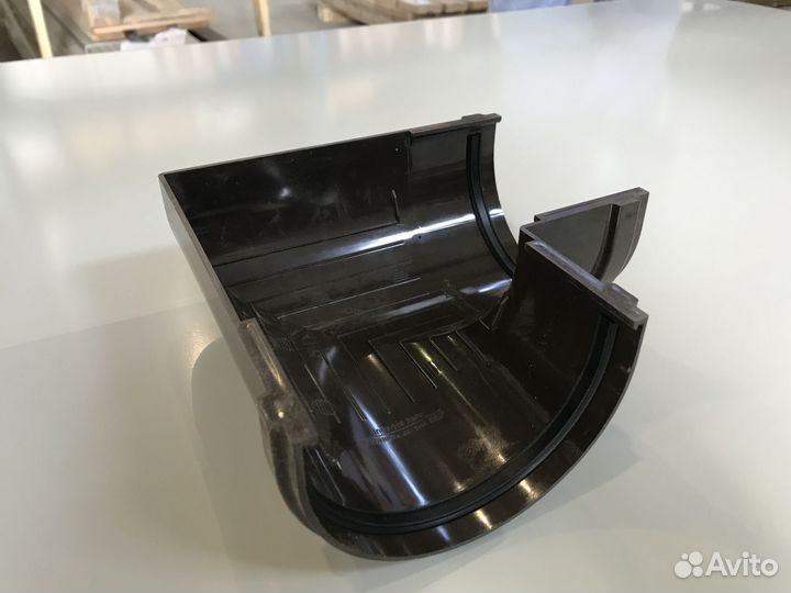 Угол желоба водостока docke