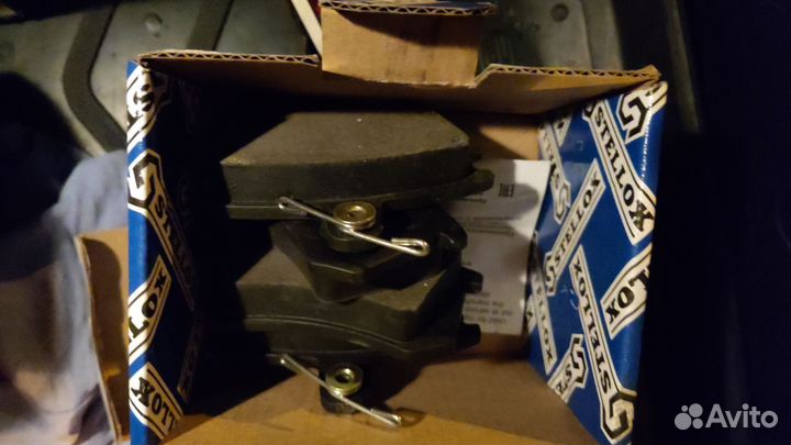 Тормозные колодки задние Audi C4 100/A6