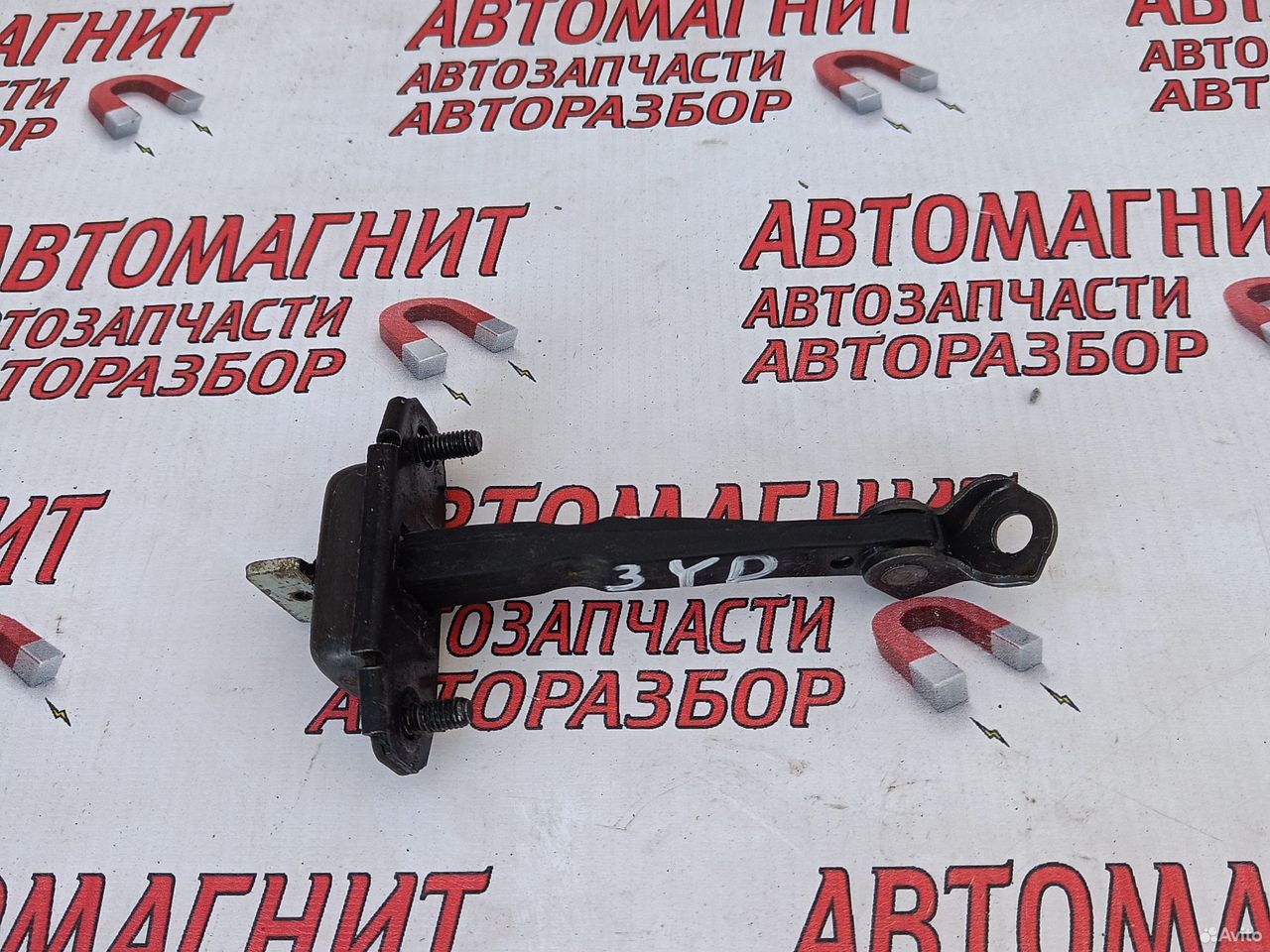 Ограничитель двери задней левой Киа Церато 3 YD