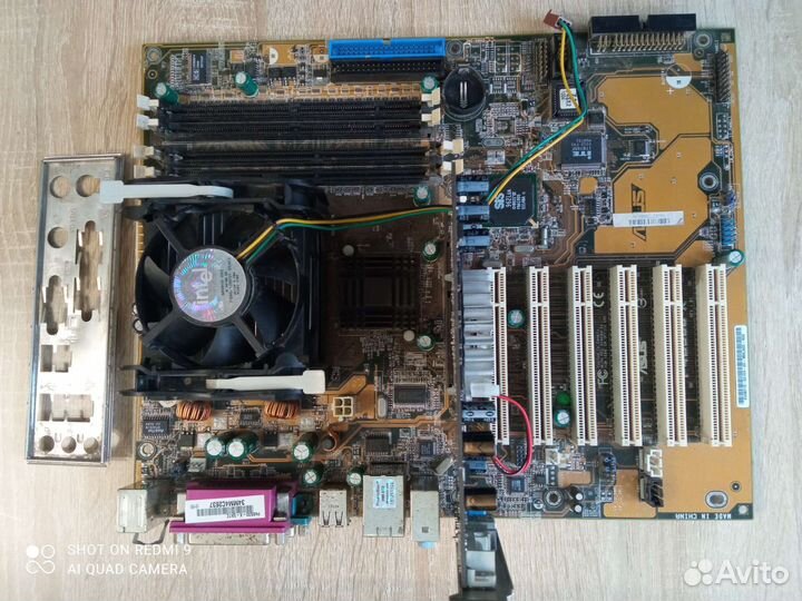 Материнская плата