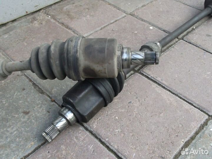 Привода Ниссан Куб AZ10