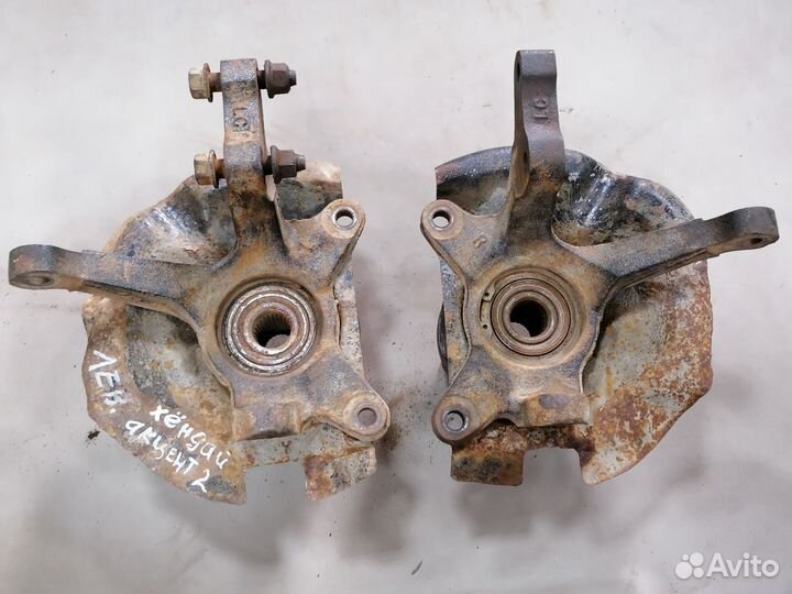 Кулак поворотный передний правый Hyundai Accent II