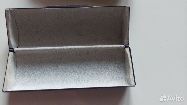 Футляр для очков двух видов