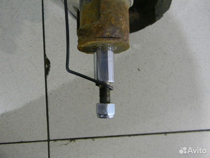 Амортизатор передний