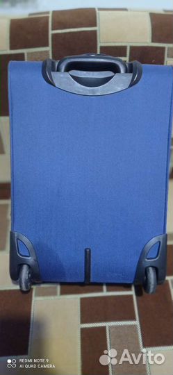 Чемодан на колесах