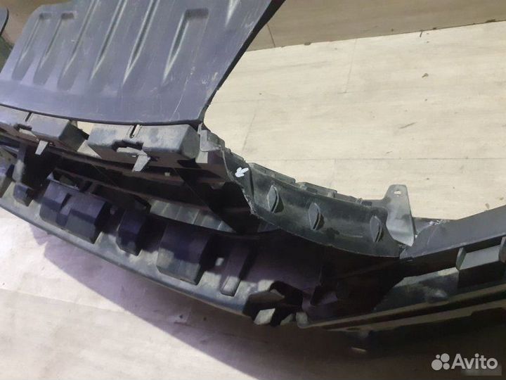 Бампер передний LADA Vesta