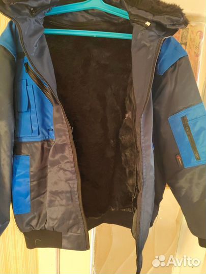 Рабочая солидная куртка