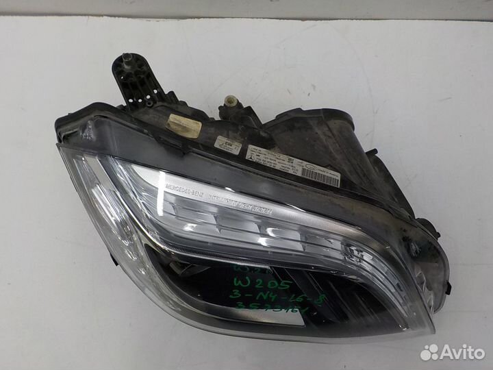 Фара правая на Mercedes-Benz GLK-Klasse X204