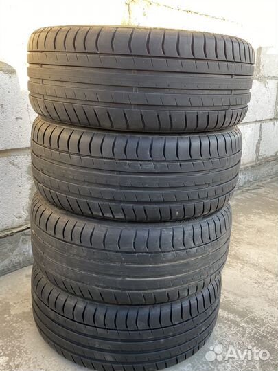 Triangle EffeXSport TH202 215/45 R16 90V