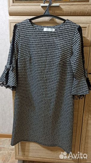 Платье нарядное, вечернее, офисное 46