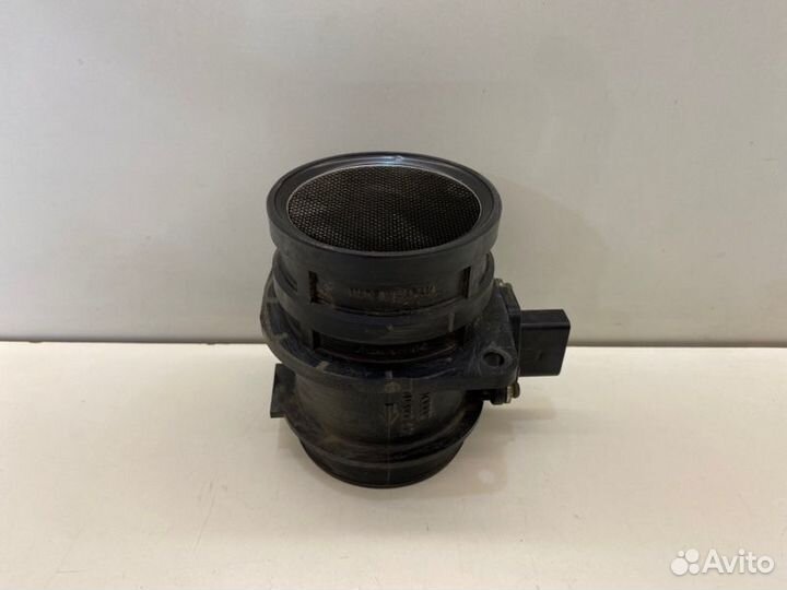 Датчик массового расхода воздуха Audi A6 C6 2.0