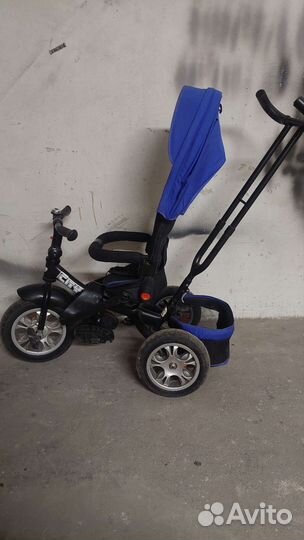 Трехколесный велосипед с родительской ручкой