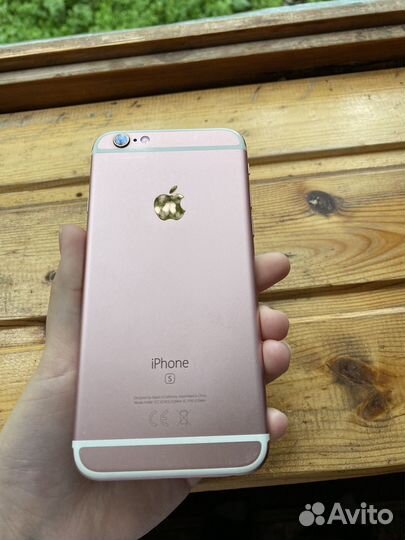 Телефон iPhone 6s