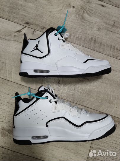 Jordan courtside 23 white