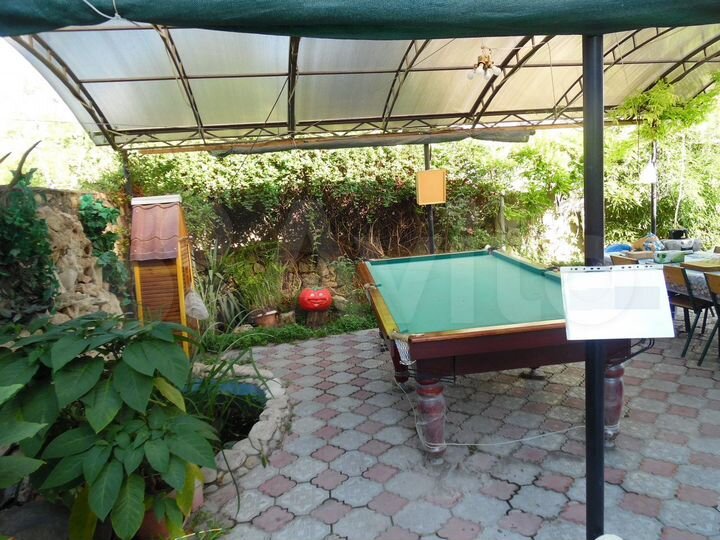 Комната 35 м² в 3-к., 1/3 эт.