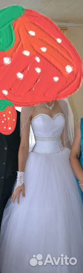 Свадебное платье