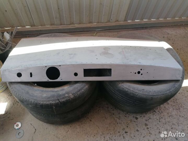 Ветровое стекло на лодку