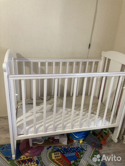 Детская кроватка