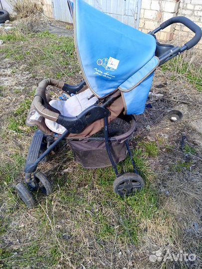 Коляска прогулочная