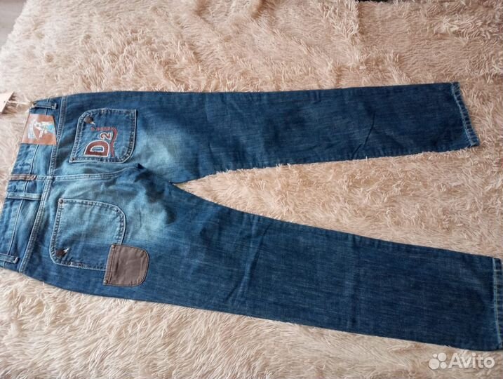 Женские джинсы dsquared2 30р