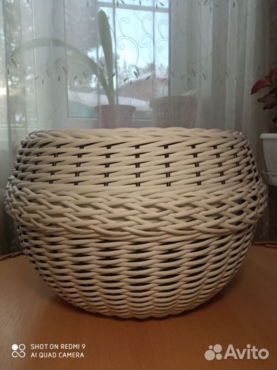 Корзина плетеная