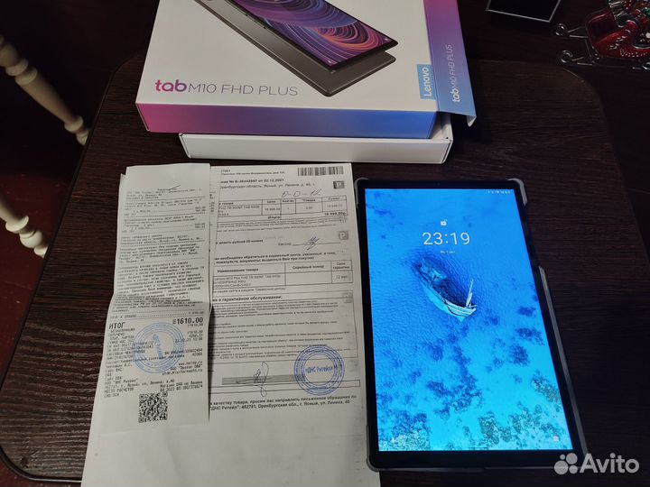 Lenovo tab M10 fhd plus
