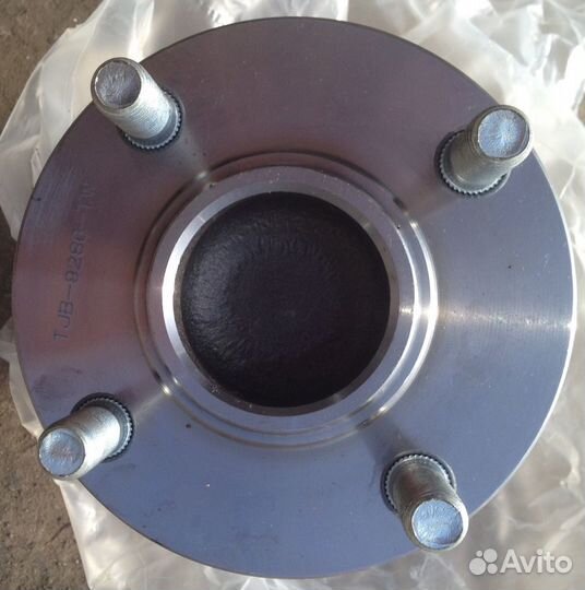 Ступица на Mitsubishi Colt