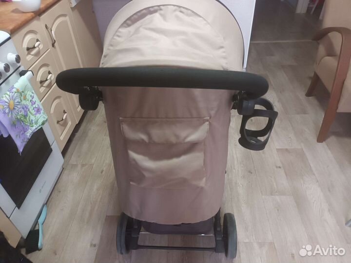 Прогулочная коляска как новая