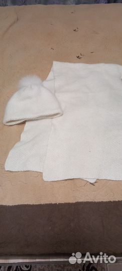 Тёплая шапка и шарф