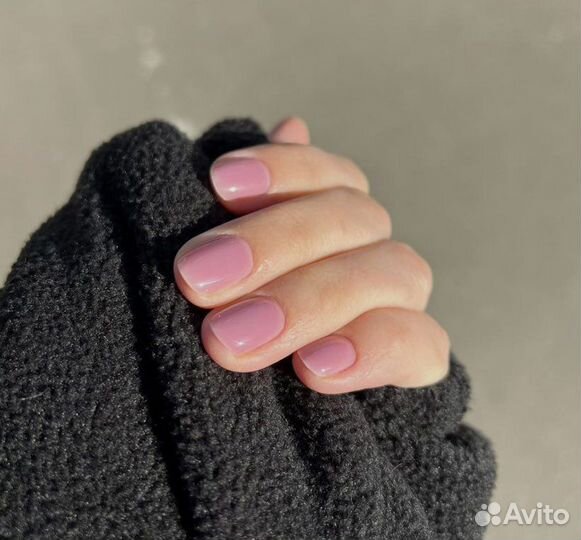 Маникюр Комендантский