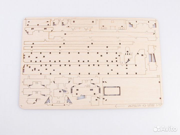 12102 Сборная модель из дерева Икарус-250.59 автоб