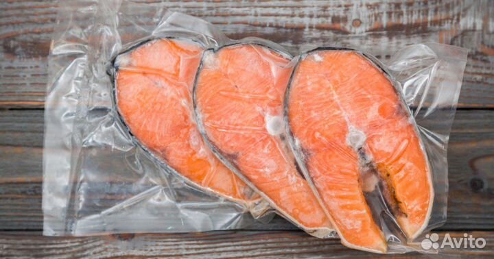 Стейки семги. Из крупного лосося