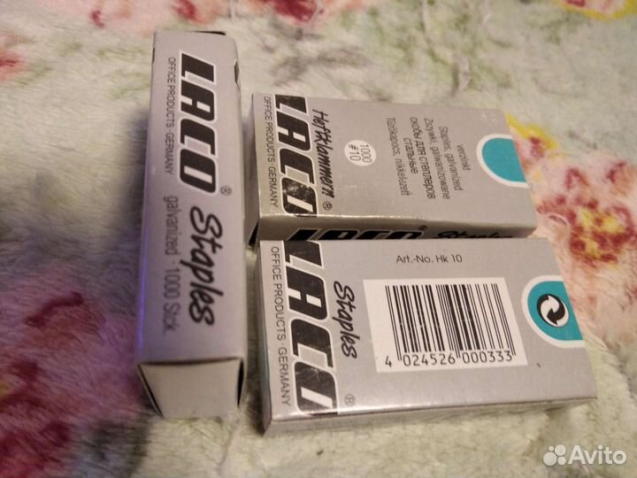 Степлер со скрепками