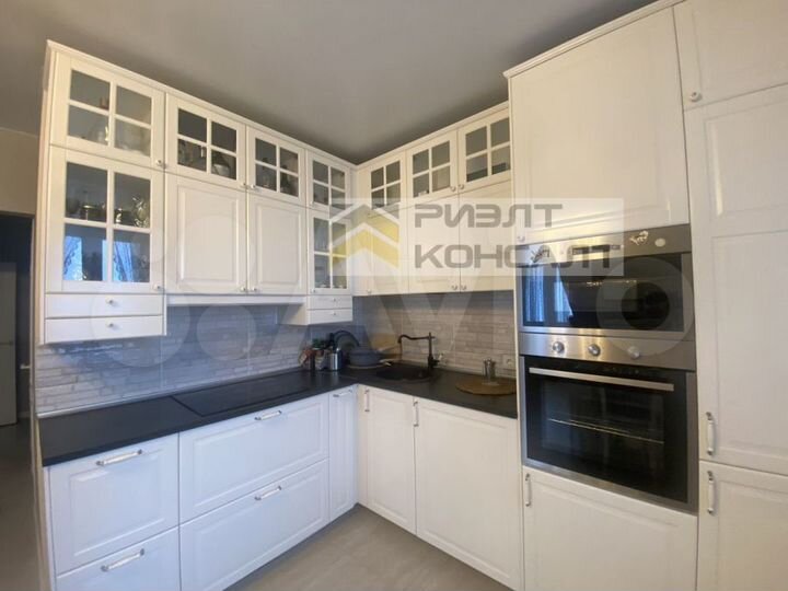 2-к. квартира, 47 м², 12/17 эт.