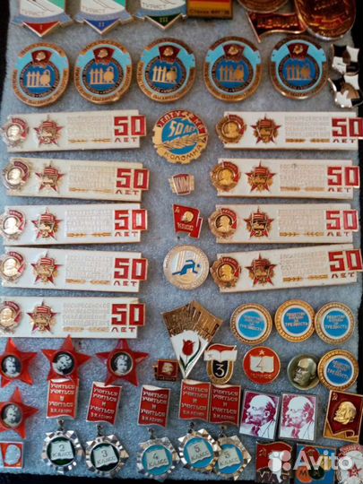 Тяжелые значки СССР