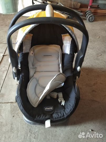 Детское автокресло-люлька