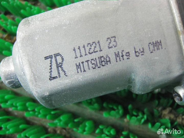 Стеклоподъемник передний правый Subaru Legacy/ Ou