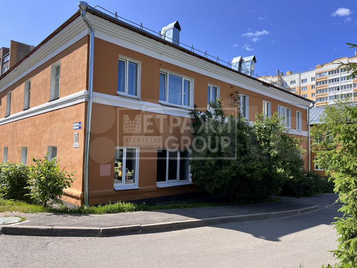 2-к. квартира, 42 м², 1/2 эт.