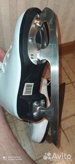 Коньки для девочки 33 размер